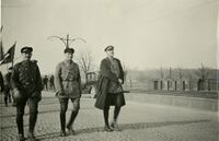 Aufmarsch der Eisernen Front am 19. Februar 1933, Mitte Gustav Heller, Stadtarchiv Karlsruhe 7/Nl A-Z 24/18b.