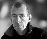 Bernhard Schmitt (ONUK), Selbstporträt.