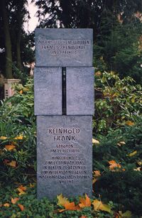 Gedenkstein Reinhold Frank, errichtet zum 100. Geburtstag, 1996, Stadtarchiv Karlsruhe 8/PBS oXIVb 882.